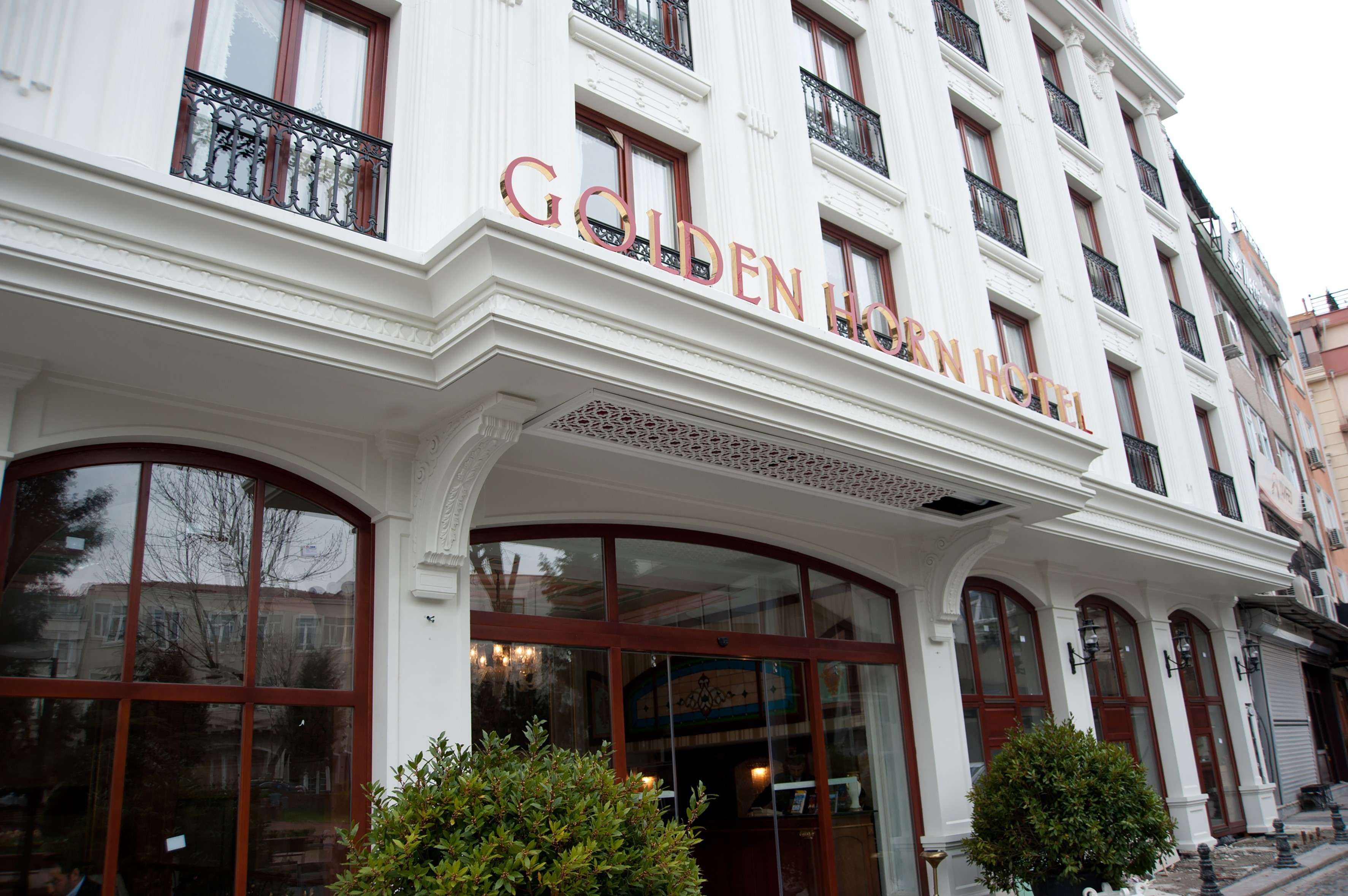 Fibrobeton Golden Horn Hotel